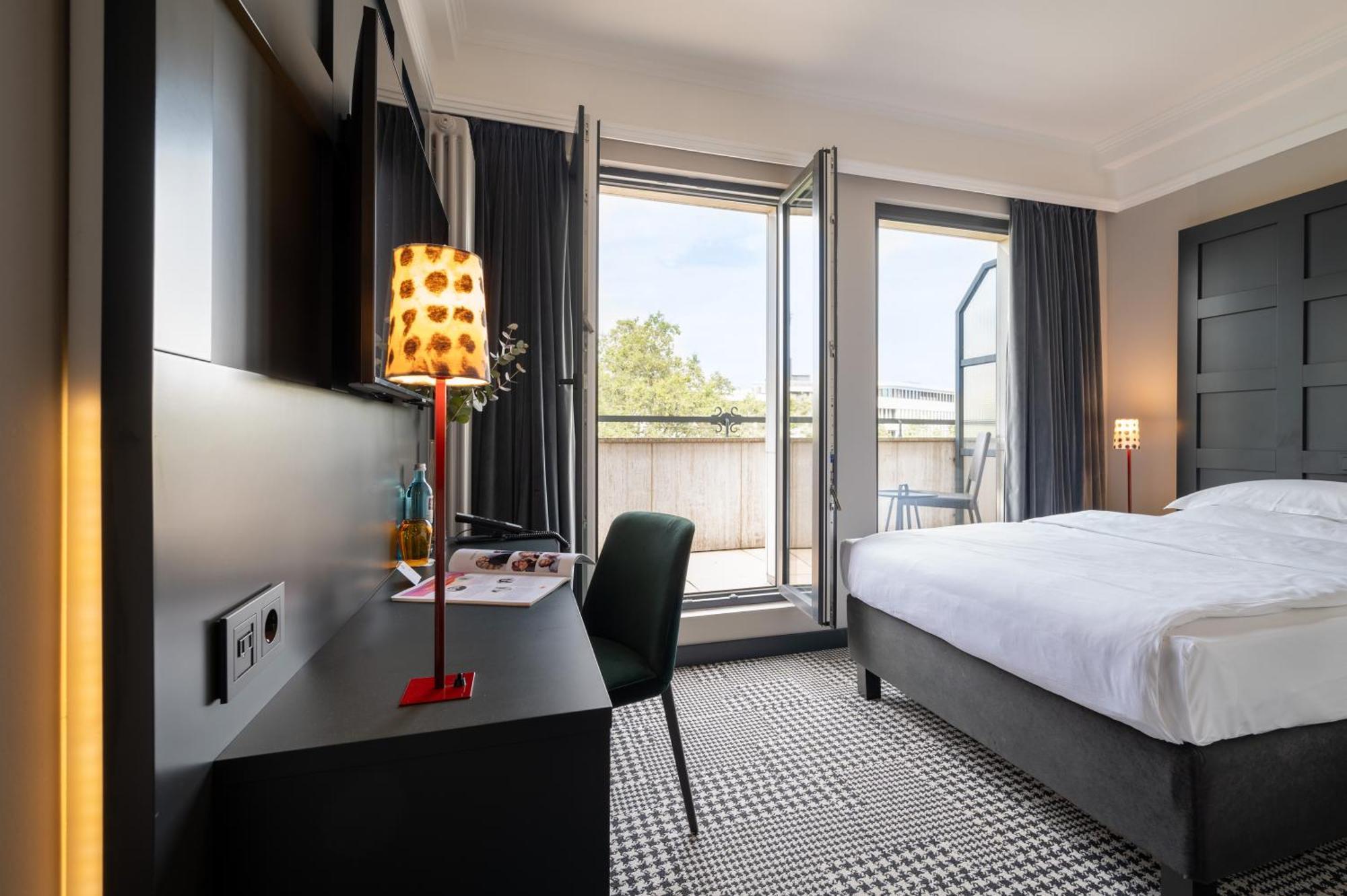 The Midtown Hotel โคโลญ ภายนอก รูปภาพ